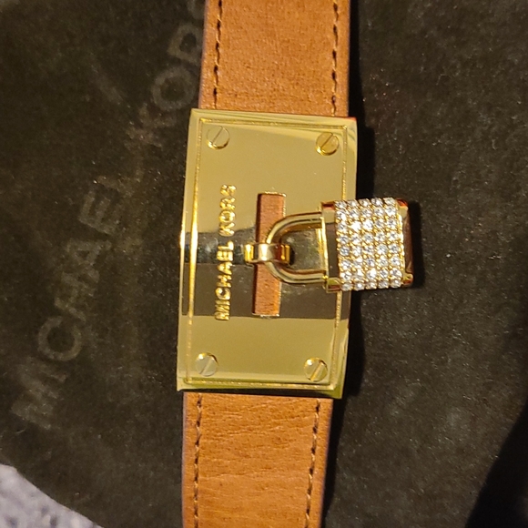 Michael Kors Pave Padlock Leather Bracelet, Golden - Picture 4 of 11
